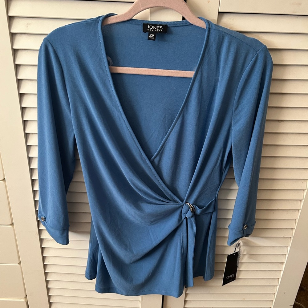 Jones New York Women's Elegant Blue Blouse